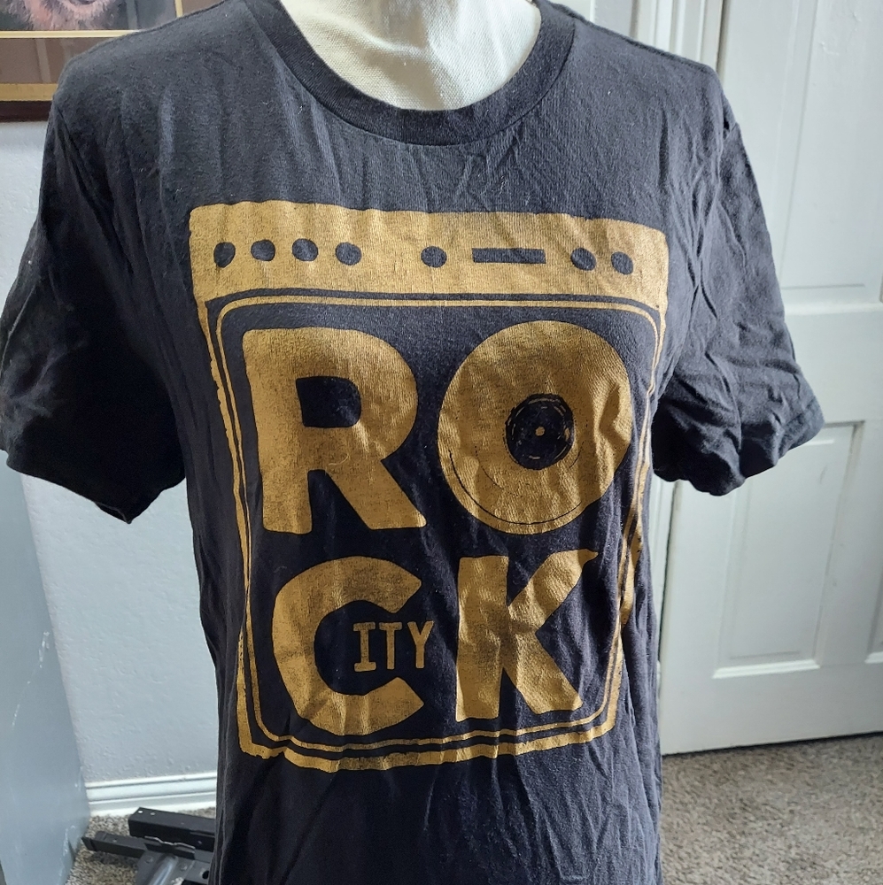 ⚜️ Aeropostale Rock City Tee